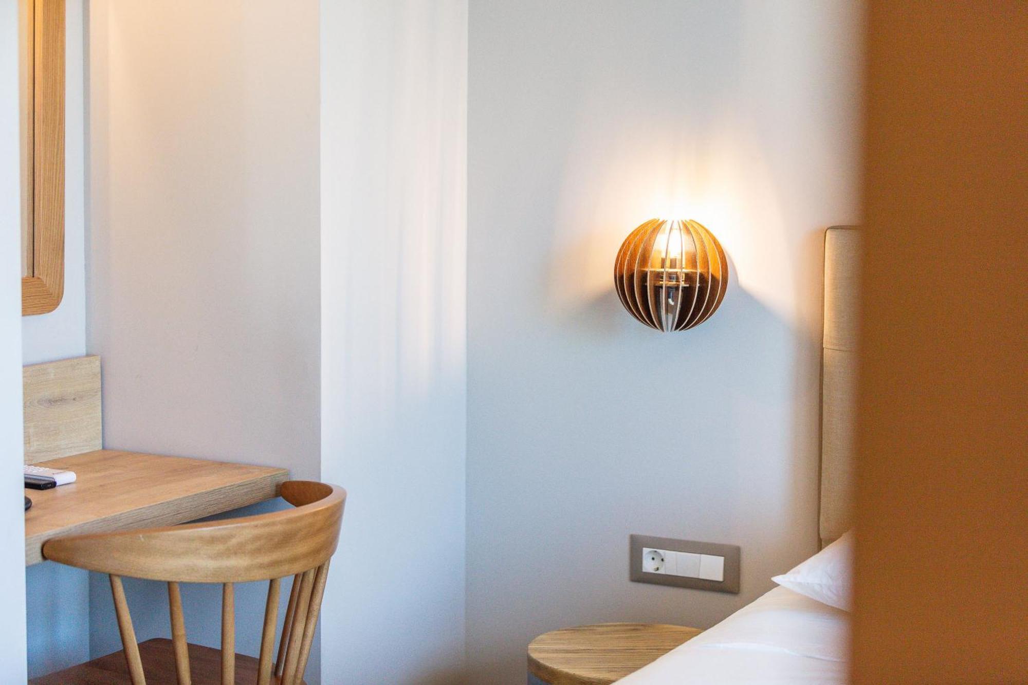 Skipper Beachfront Suites Khersónisos Rom bilde